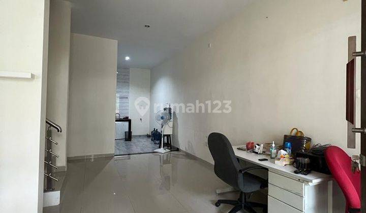 Disewakan 1 Unit Rumah di Monde Residence 11