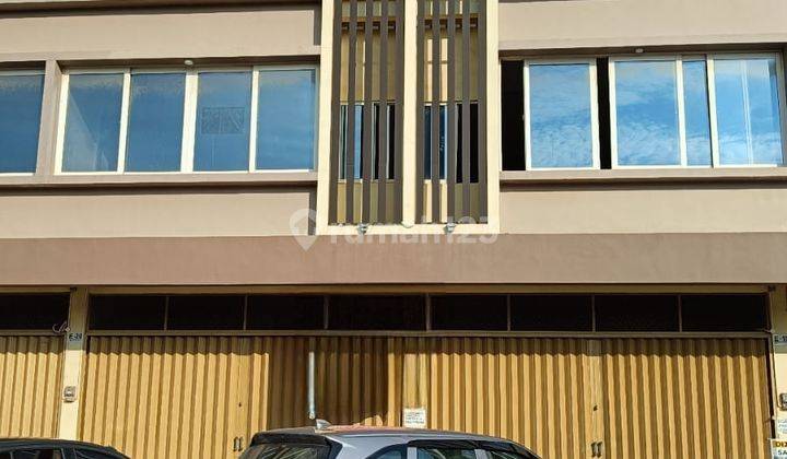 Disewakan Ruko Gandeng Nagoya Thamrin Batam 1
