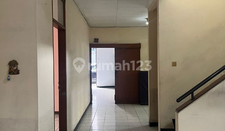 Rumah 2 Lantai Sekaligus Ruko/tempat Usaha Shm Di Lokasi Sayap Gardujati Kota Bandung