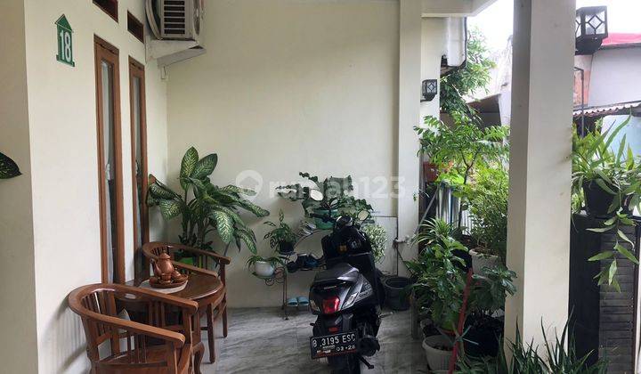 Jual cepat rumah bagus 2 lt di Jl Kejayaan, depok 2