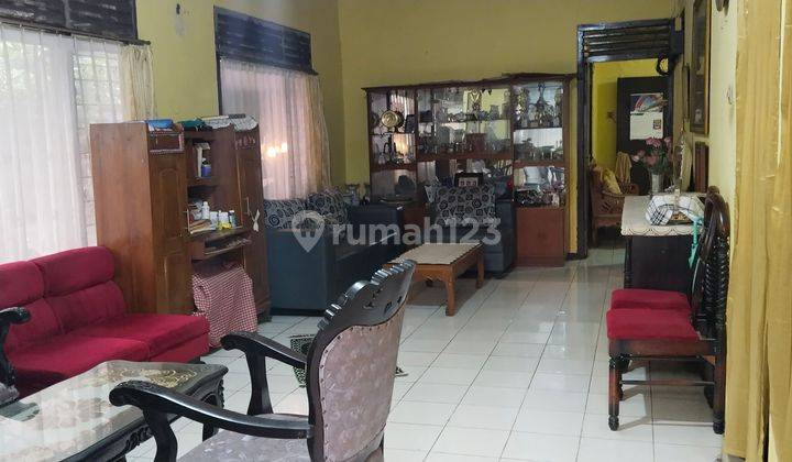 Dijual cepat rumah luas di duren sawit dekat yogya store 2