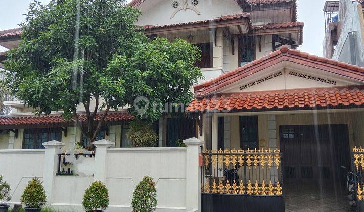 Dijual Murah Rumah Mewah 2 Lt Di Vip Bogor Utara 1