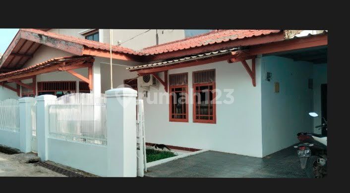Dijual Murah Rumah Besar Siap Huni Di Depok 1