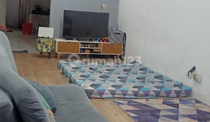 ruang tamu dijual rumah 1 lt di