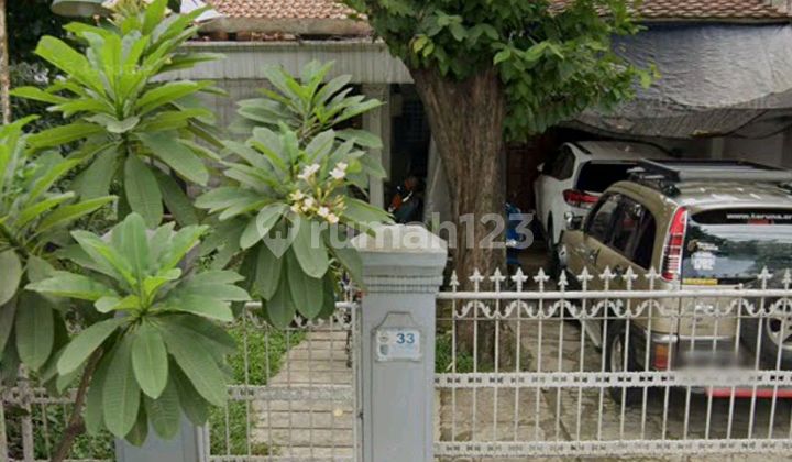 Dijual Murah Rumah Luas Tanah Luas Area Bisnis , Cipayung, Jembatan Serong