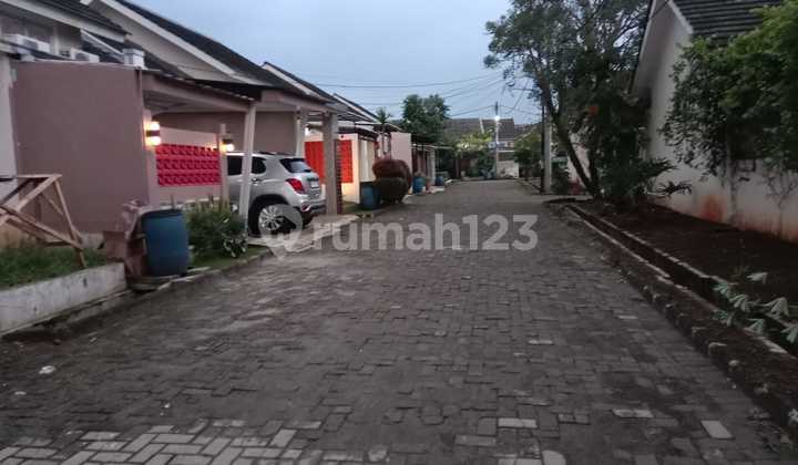 Cheap 1-Story House for Sale in Tajur Halang 2