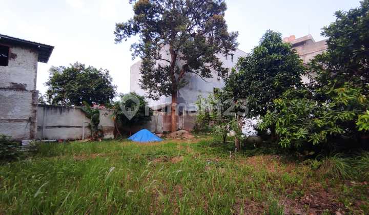 Dijual Murah Tanah Dipinggir Jalan Margonda Harga Jauh Di Bawah Njop Dan Sudah Termasuk Pajak Penjual+ Pembeli+ Biaya Notaris