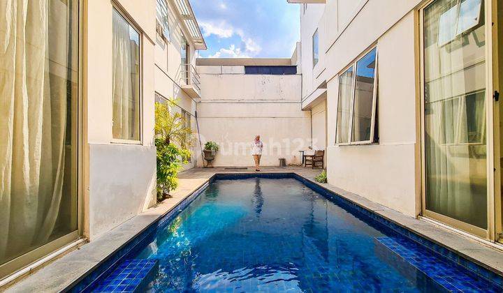 Drop Price Very Strategic House Kemang, Jakarta Selatan 2