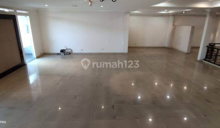 Gedung Mewah di Sayap Sukajadi Setiabudi Cocok Untuk Kantor 17