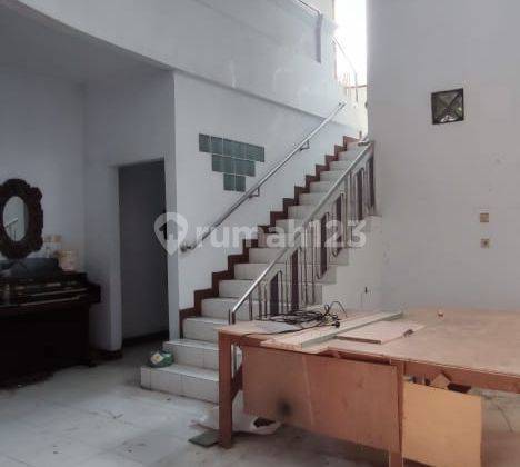 Rumah Hitung Tanah Saja di Sayap Surya Sumantri 10
