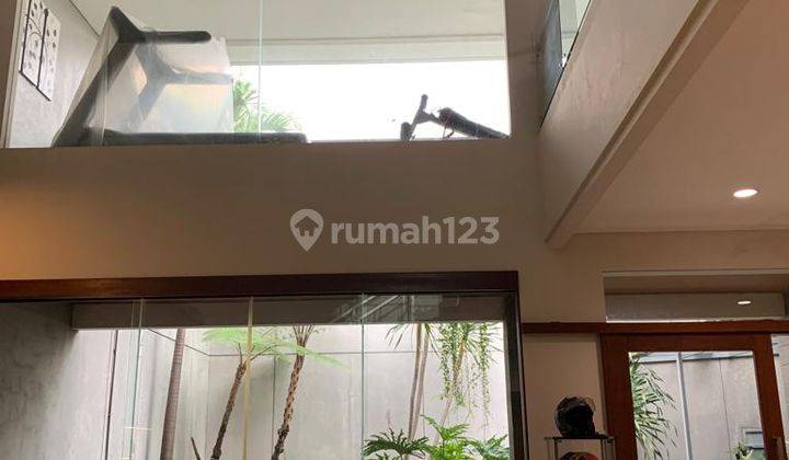 Rumah Sangat Bagus Dan Mewah di Sayap Gatot Subroto, Bandung 4