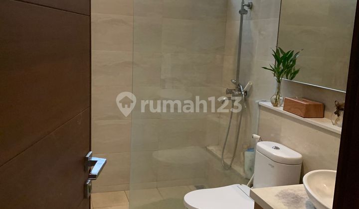 Rumah Sangat Bagus Dan Mewah di Sayap Gatot Subroto, Bandung 6