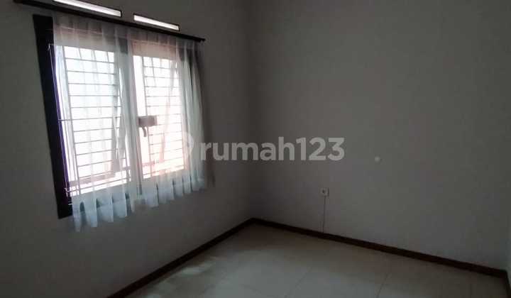 Rumah di sewakan di Setra indah Bagus siap huni 14