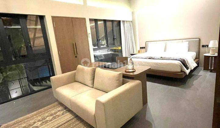 Villa Di Jual Sangat Bagus Full Furnish di Setiabudi , Bandung 2