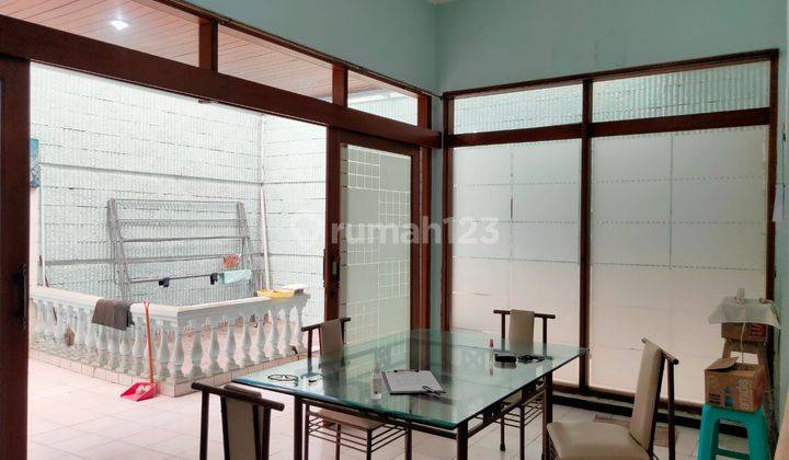 Rumah Disewa Siap Huni Semi Furnish di Taman Sakura, Bandung 2