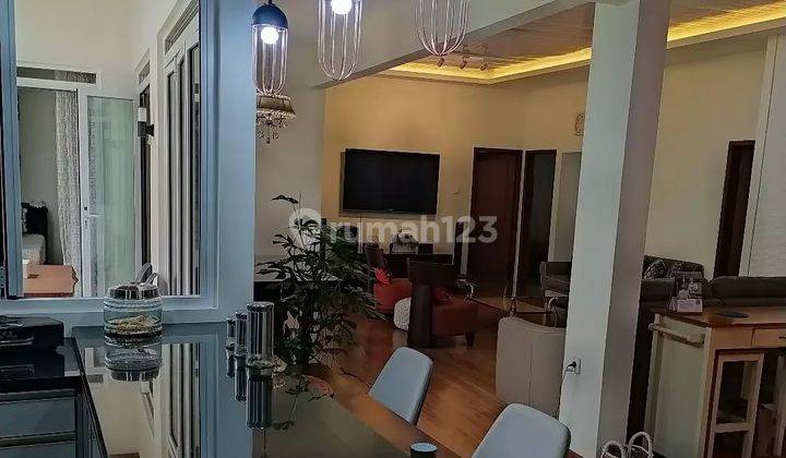 Rumah Dijual Lux Cozy di Komp Elit Mitra Dago Antapani, Bandung 2