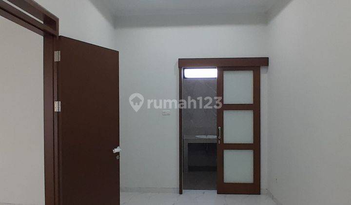 Rumah Baru Dijual Minimalis dan Keren di Singgasana Pradana 2