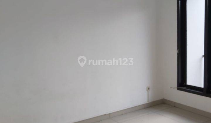 Rumah Dijual Minimalis di Komp Palem Permai, Soekarno Hatta 2