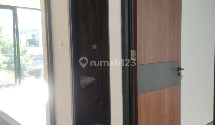 Rumah Dijual Baru Keren Minimalis di Komp Leuwisari, Bandung 2