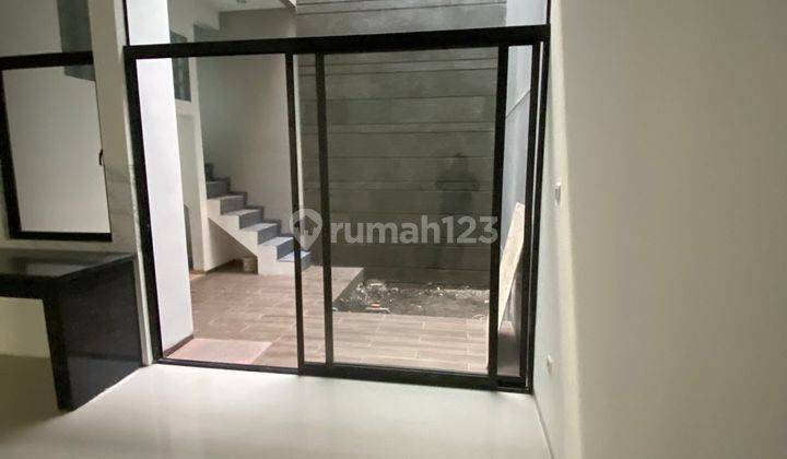 Rumah Dijual Baru Nyaman Siap Huni di Area Mekar Wangi 2