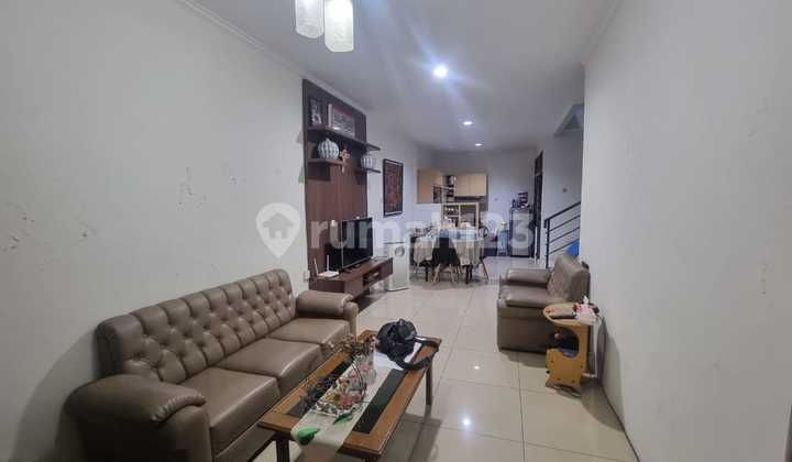 Rumah Dijual Minimalis 2 Lantai di Taman Mutiara, Cimahi 03 Rumah Dijual Minimalis 2 Lantai di Taman Mutiara, Cimahi 03