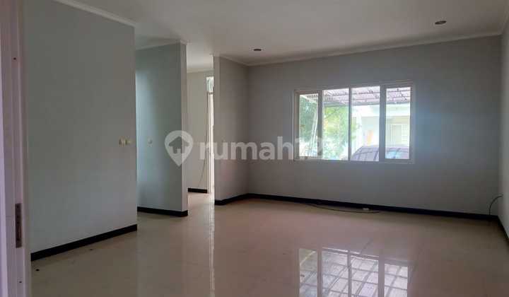 Rumah Dijual Nyaman Strategis di Area Sommerville, Tki 5 Bandung 30