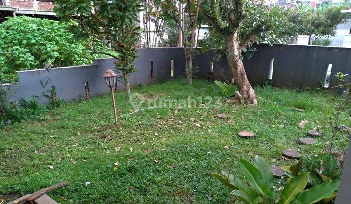 Dijual Cepat Rumah Minimalis Semi Furnish di Parahyangan Permai