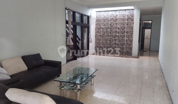 Rumah Dijual Strategis Cocok Utk Usaha di Sayap Talaga Bodas, Bandung 30 Rumah Dijual Strategis Cocok Utk Usaha di Sayap Talaga Bodas, Bandung 30