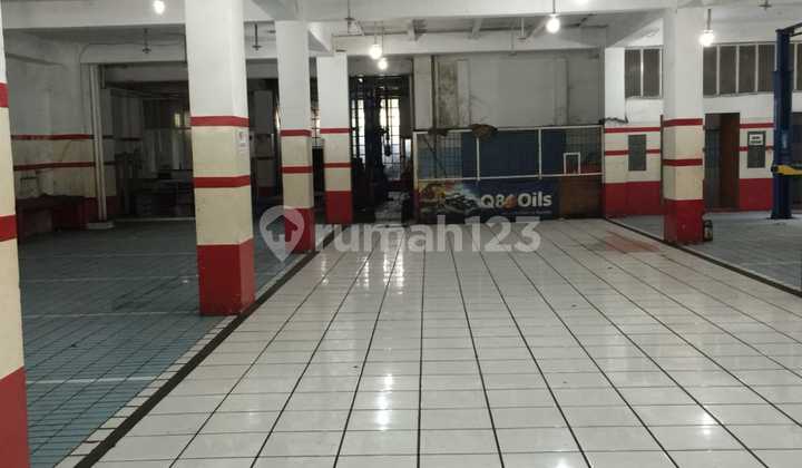 Ruang Usaha Dijual Strategis di Jl Dewi Sartika , Bandung 03