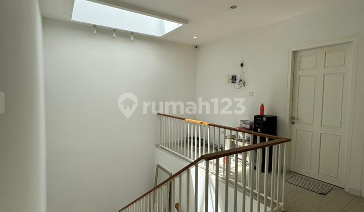 Semi-Furnished House for Sale Ready to Occupy in Turangga, Buah Batu Bandung 10 2