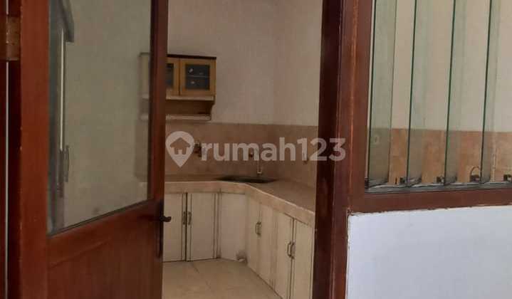 Dream House for Rent, Prime Location at Taman Kopo Indah 3, Bandung Regency 28 2