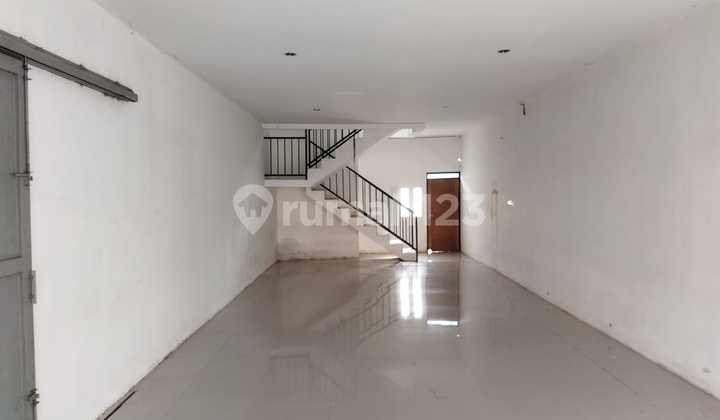 2-Story Shop House for Sale, Ready to Use in Rancabolang Area, Bandung 2-Story Shop House for Sale, Ready to Use in Rancabolang Area, Bandung