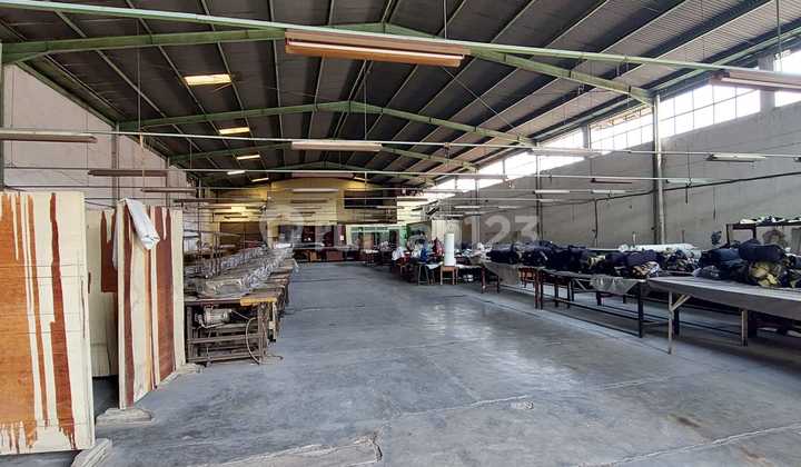 Pabrik Dijual Hitung Tanah Luas di Area Moh Toha, Bandung 03