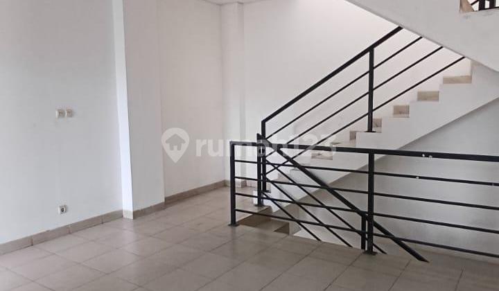 For Rent 3-Story Shophouse on Cibabat Main Road Near Cimahi Square 0106 2