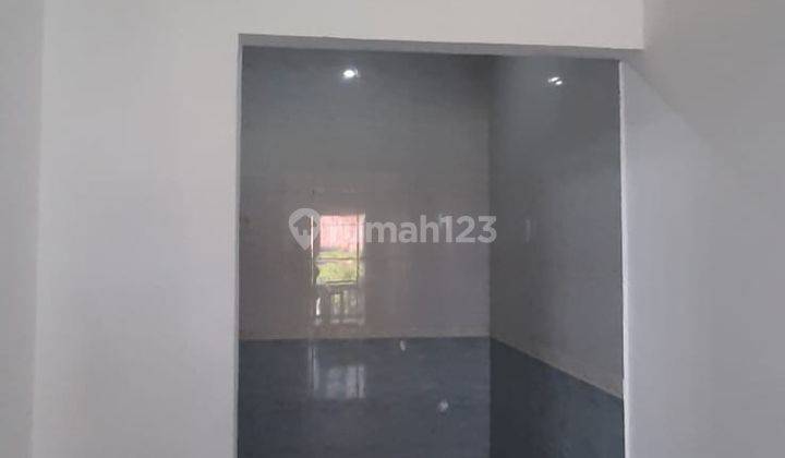 Unit Langka Rumah Hoek Dalam Komplek Dekat Pondok Kopi Kecamatan Duren Sawit Jakarta Timur Bebas Banjir 6