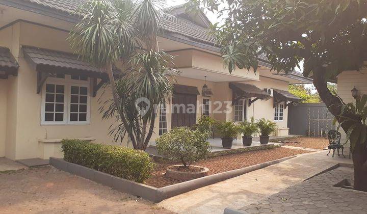 Jual Rumah Hook Di Jalan Utama Di Pondok Bambu Jakarta Timur 1