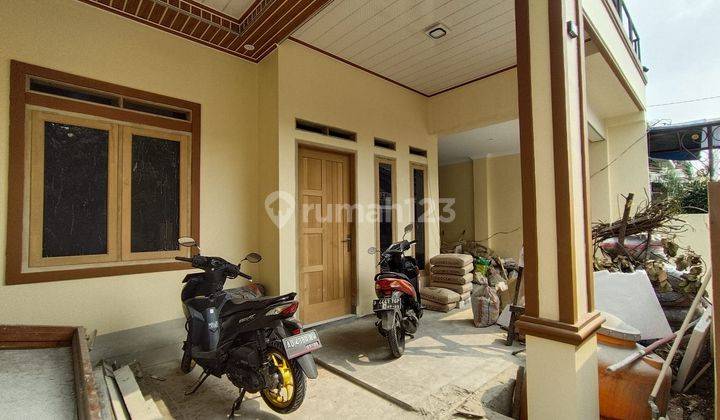 Dijual rumah dekat Taman Gigi di Taman Galaxy, Bekasi Selatan 2