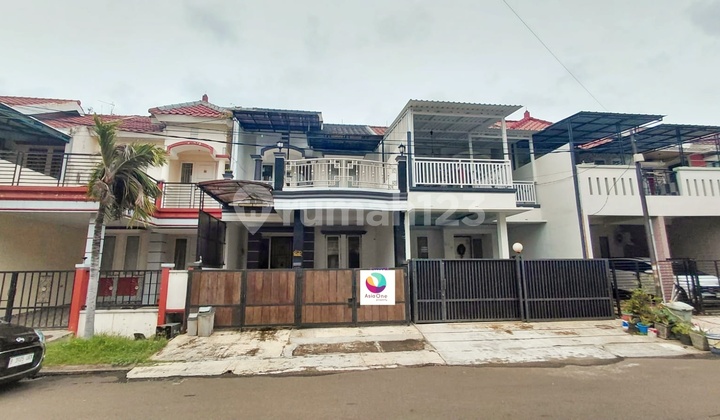 Jual Rumah Sudah Renovasi di Cluster Taman Puspa Harapan Indah Bekasi