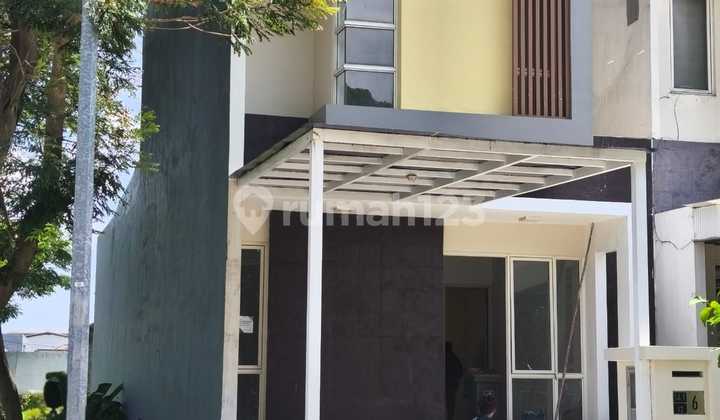 Quick Sale House Corner Cluster Samata Harapan Indah Bekasi