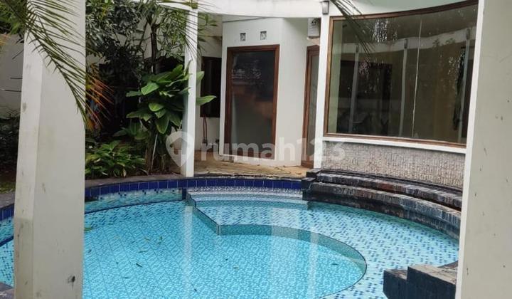For Rent Executive House with Private Pool in Patra Kuningan, South Jakarta