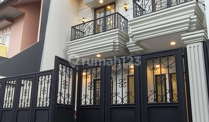 Sell Luxury House In Duren Sawit East Jakarta Sell Luxury House In Duren Sawit East Jakarta
