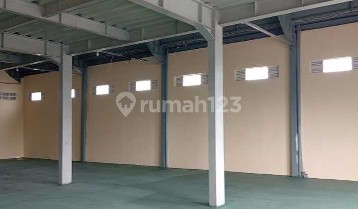 3-Story Warehouse for Rent in Bekasi Jaya