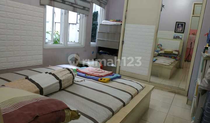 Jual Rumah 1 M An di Grand Galaxy Bekasi 2