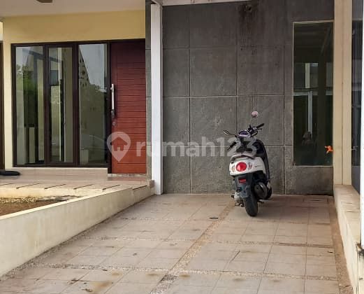 For Rent: Arana Cluster House, 144 Square Meters, Harapan Indah, Bekasi 2