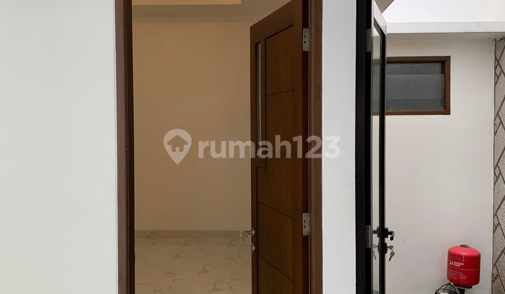 Sell Nice House In Pesona Anggrek Bekasi Sell Nice House In Pesona Anggrek Bekasi