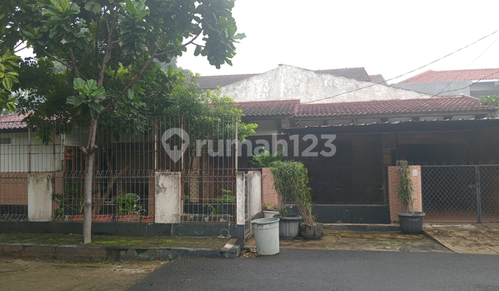 DIJUAL RUMAH HOOK – DI KOMPLEK GARUDA PERMAI, CIPONDOH