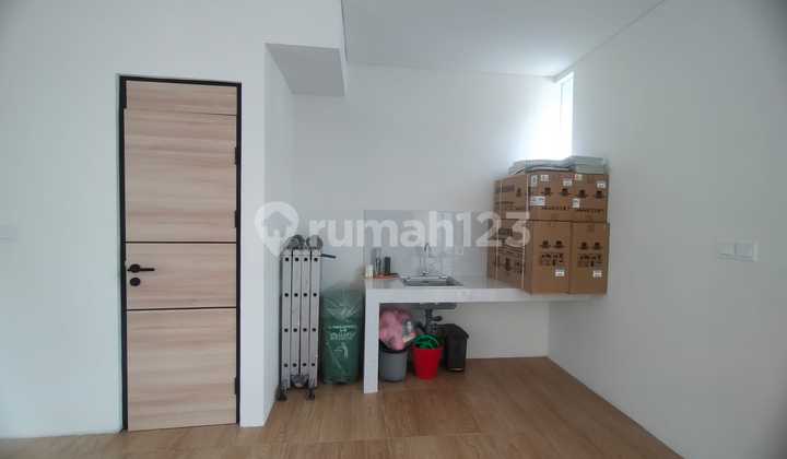 Move-In Ready House in the North Lippo Karawaci Area 2