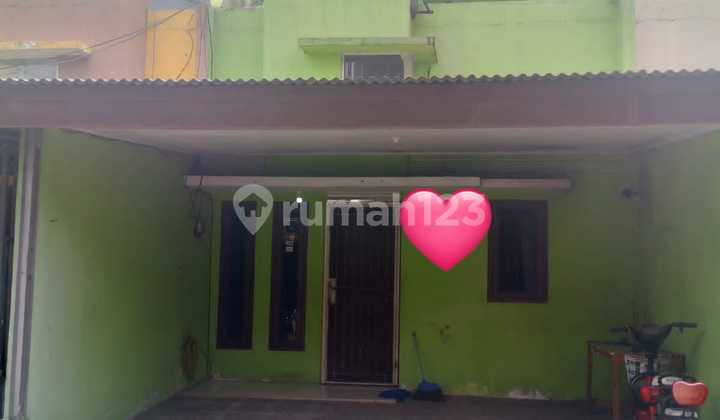 Ready-to-Occupy Flood-Free House in Grand Duta Tangerang Area 1