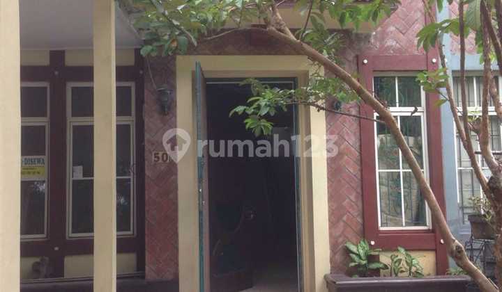 Rumah Bagus Siap Huni Bebas Banjir Di Kawasan Lippo Karawaci Utara Rumah Bagus Siap Huni Bebas Banjir Di Kawasan Lippo Karawaci Utara