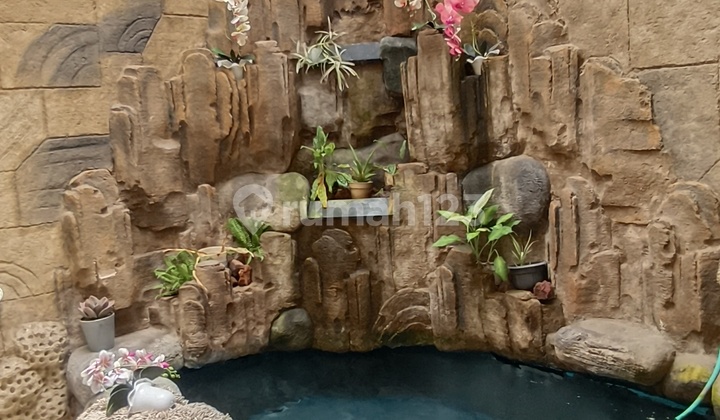 Flood-Free Ready-to-Occupy House in Custer Vienna Modernland 2